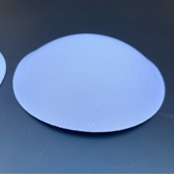 (KN5) Klassy Network Signature MEDIUM Brami White Good Condition Padding Set - Picture 3 of 7